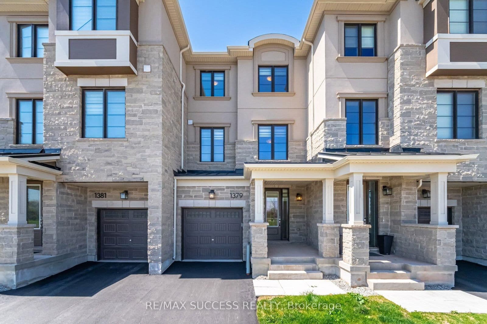 1379 Shevchenko Boulevard