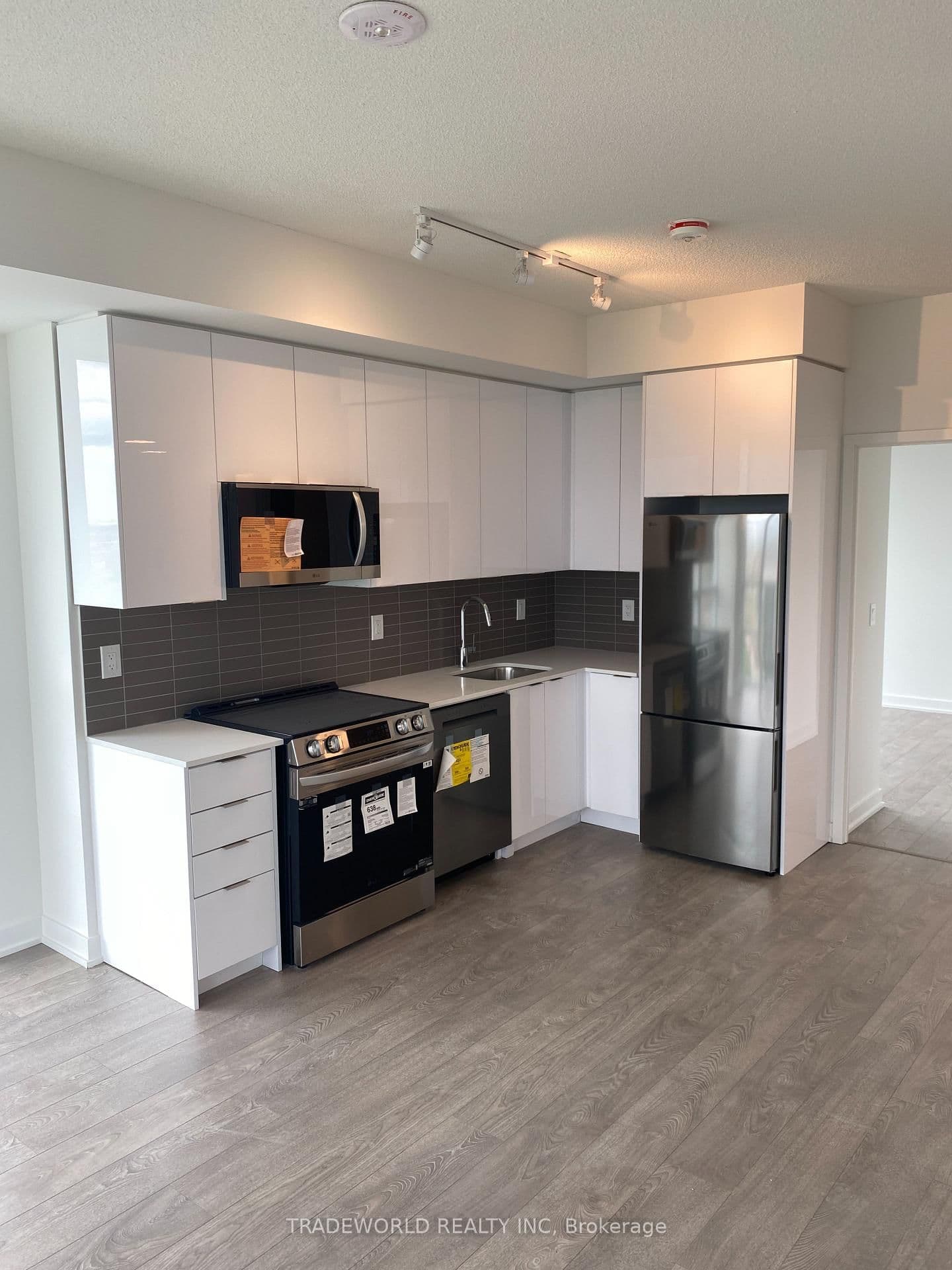 225 Malta Avenue, Unit 1404