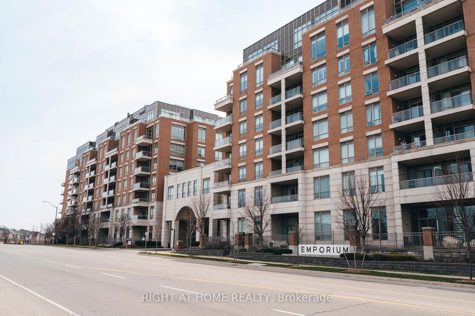 2470 Prince Michael Drive, Unit 804