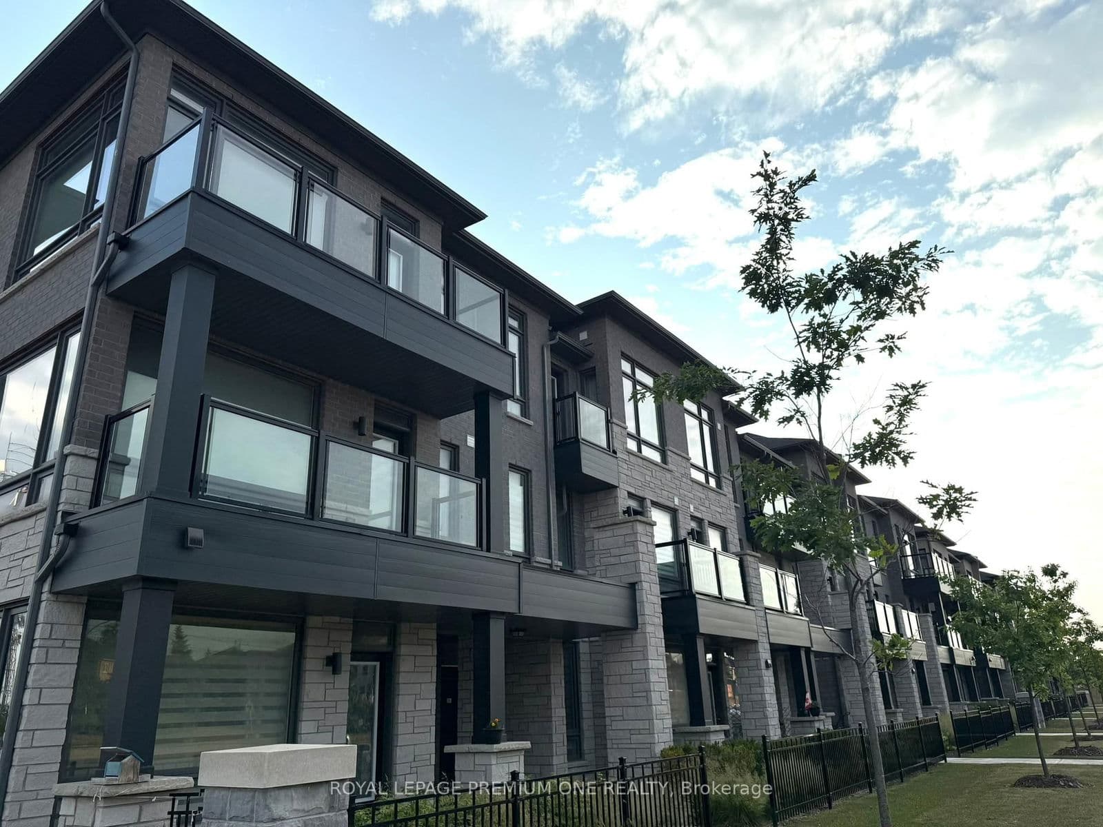 9430 The Gore Road, Unit 24