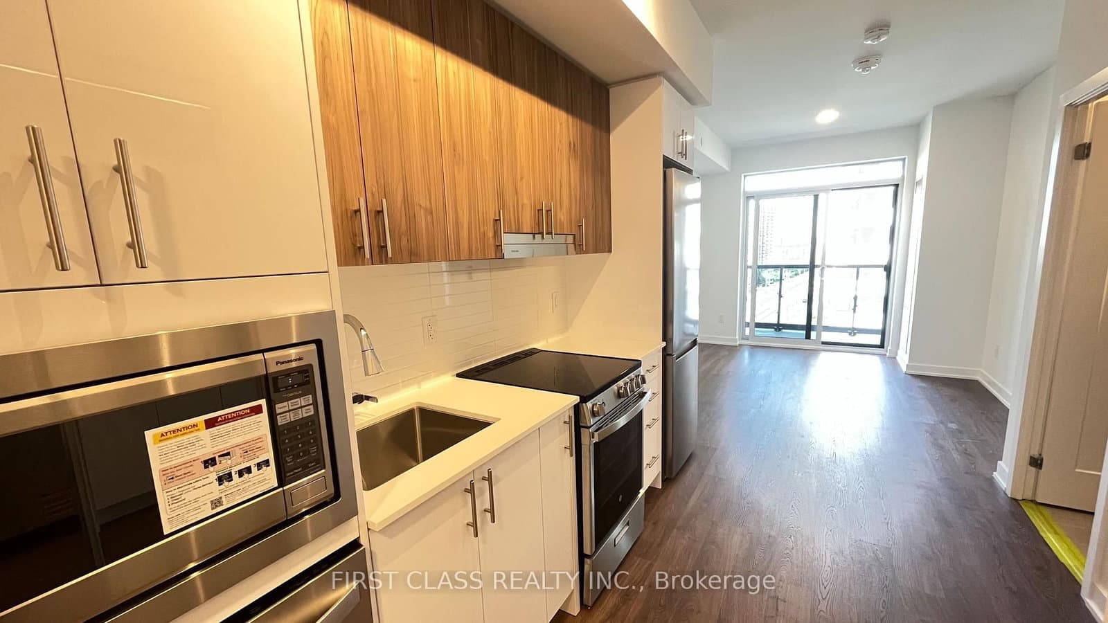 5105 Hurontario Street, Unit 1010