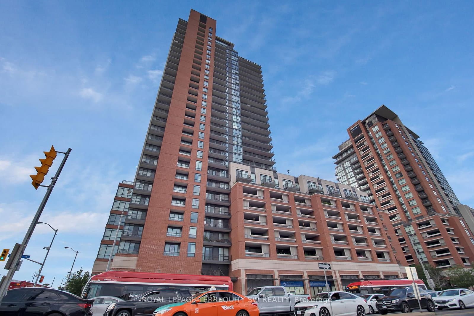 830 Lawrence Avenue W, Unit 302