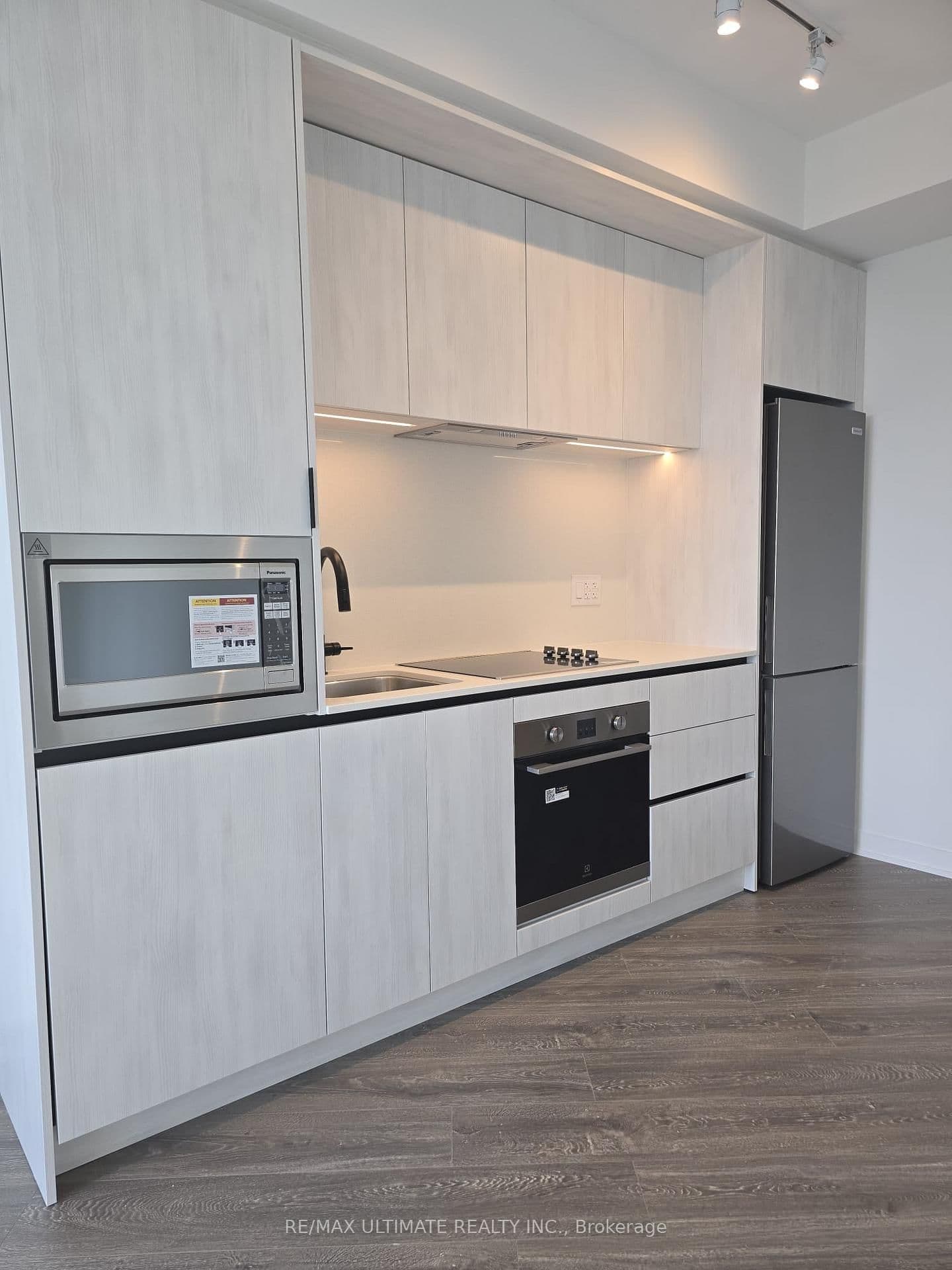 2495 Eglinton Avenue W, Unit 1301