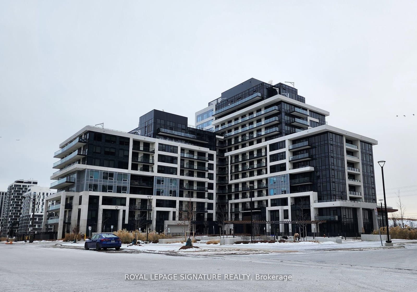 3200 William Coltson Avenue, Unit 211