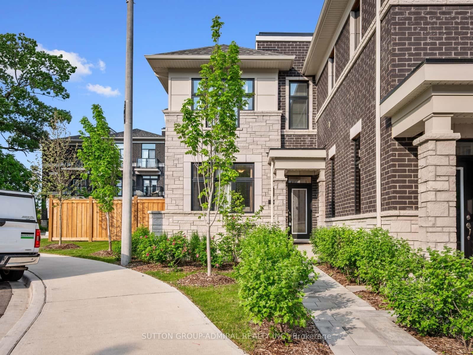 23 Tarmola Park Court