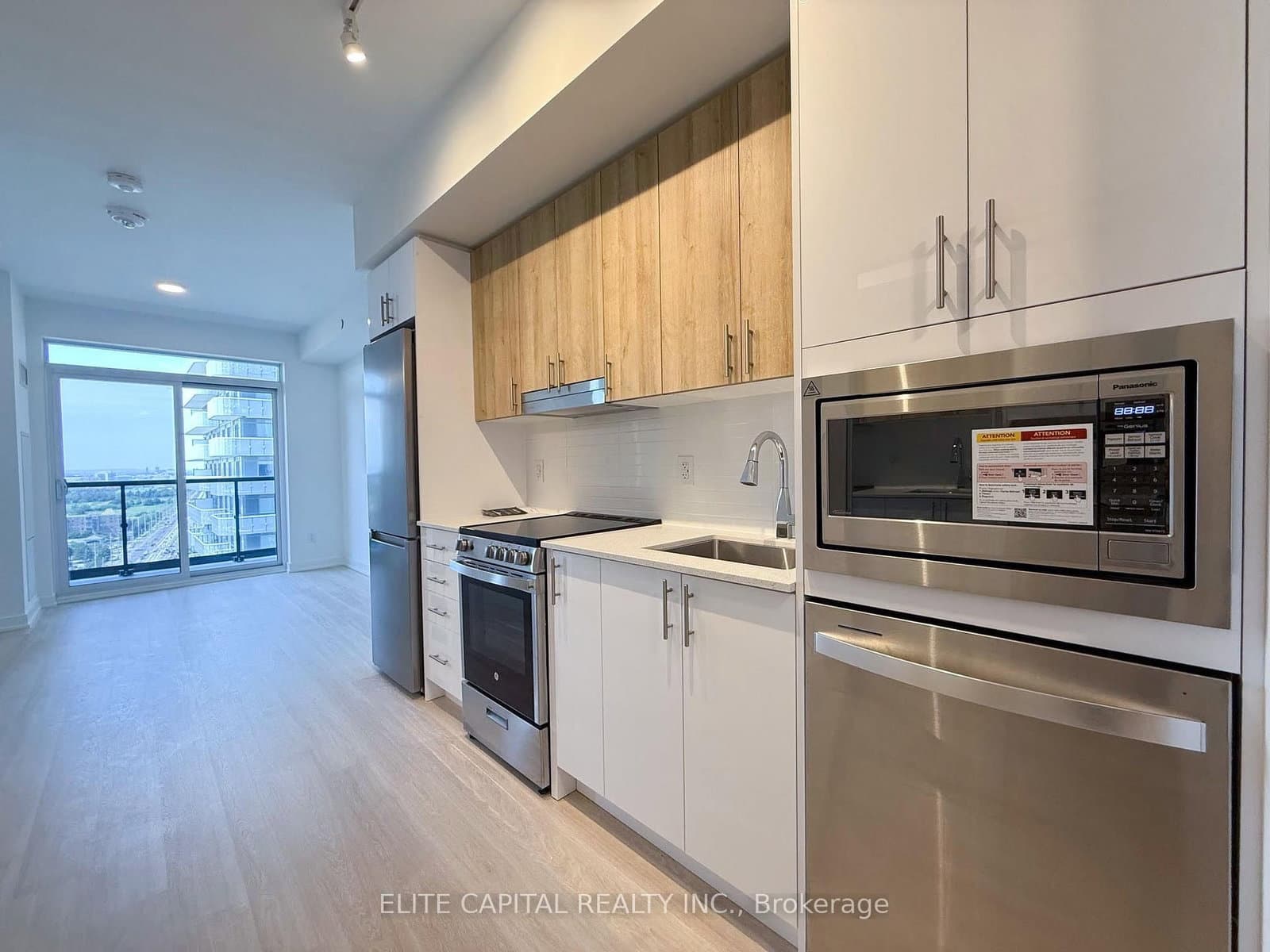 5105 Hurontario Street, Unit 2209