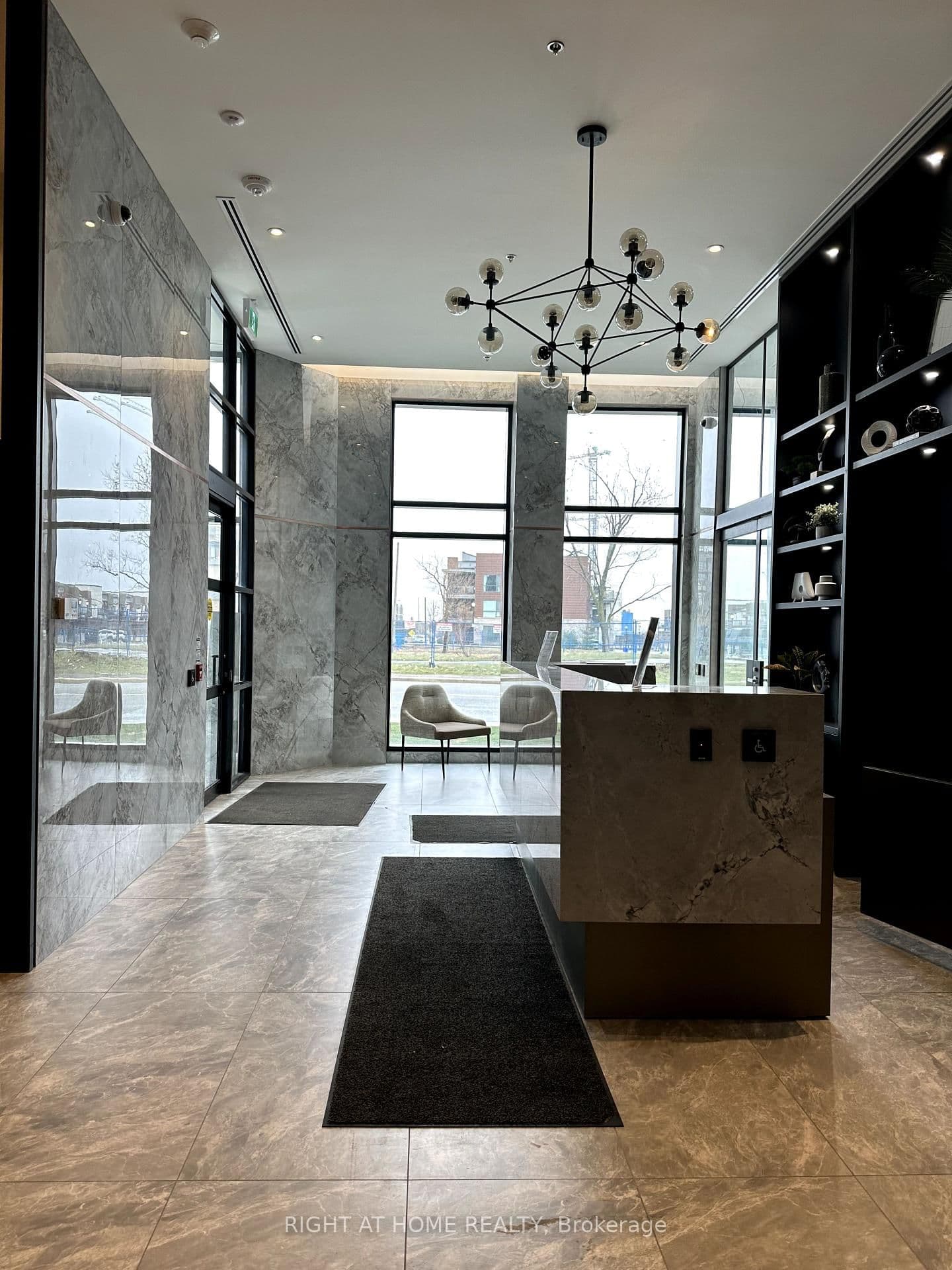 3005 Pine Glen Road, Unit 202