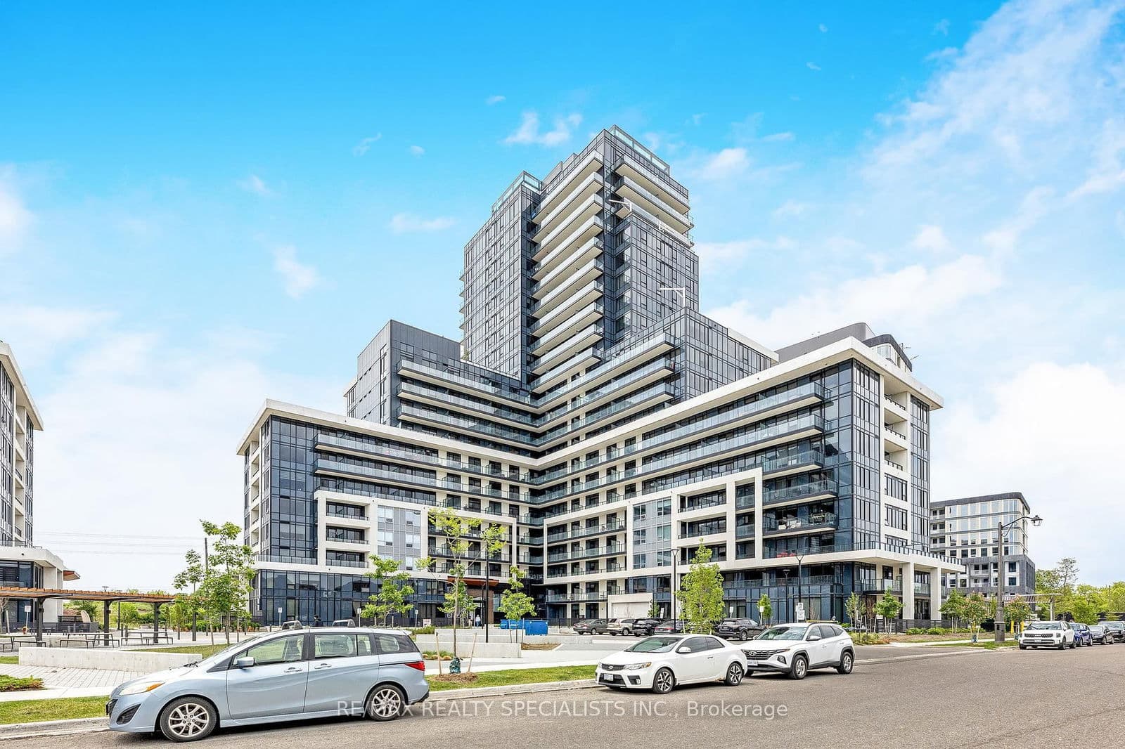 3220 William Coltson Avenue, Unit 318