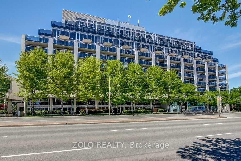 1040 The Queensway Street, Unit 409