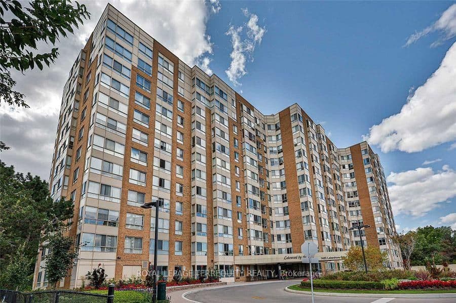 1485 Lakeshore Road E, Unit 1016
