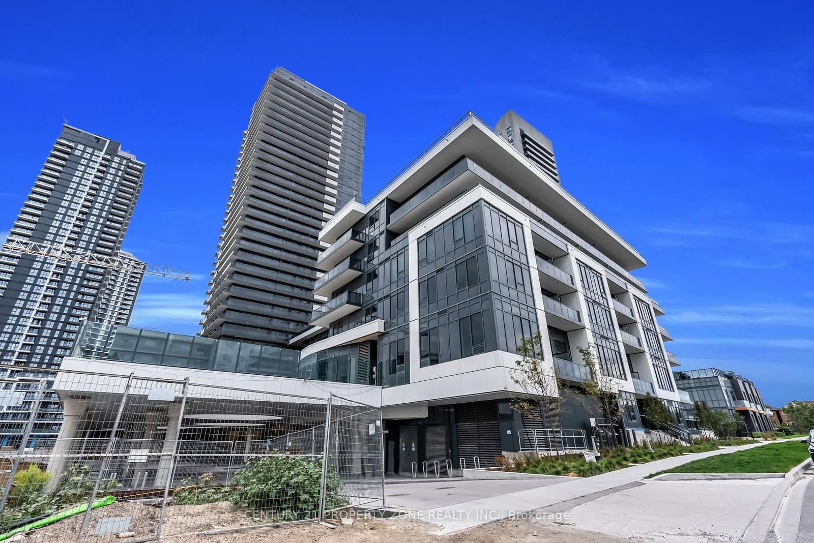 5105 Hurontario Street, Unit 2709