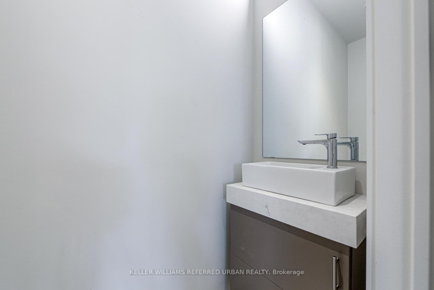 123 Maurice Drive, Unit 217