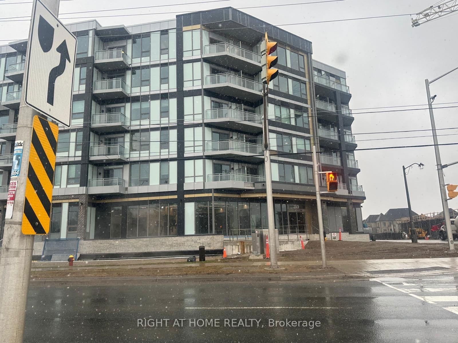 2501 Saw Whet Boulevard, Unit 349