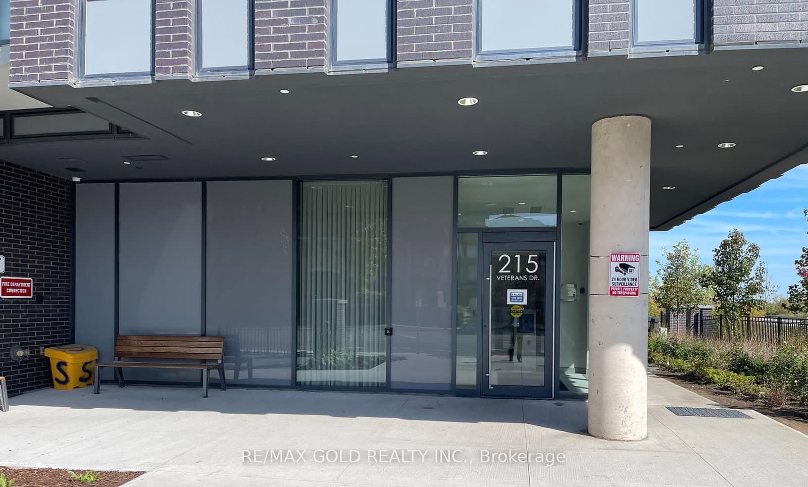 215 Veterans Drive, Unit 1210