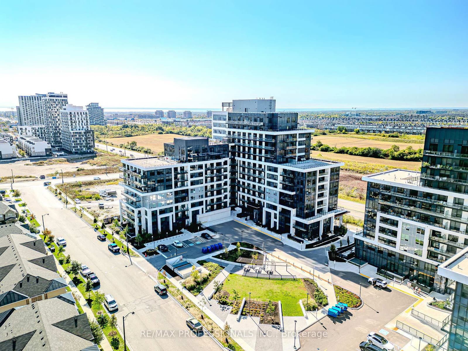 #311 - 3200 William Coltson Avenue