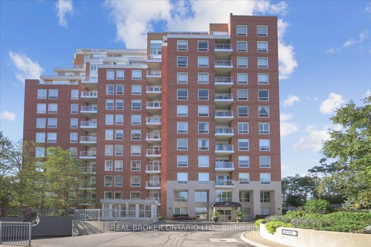 #804 - 40 Old Mill Road