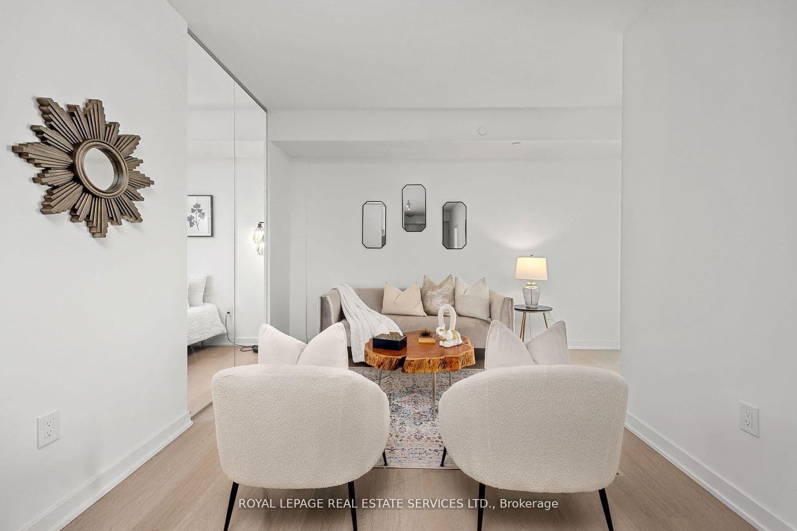 #708 - 859 The Queensway