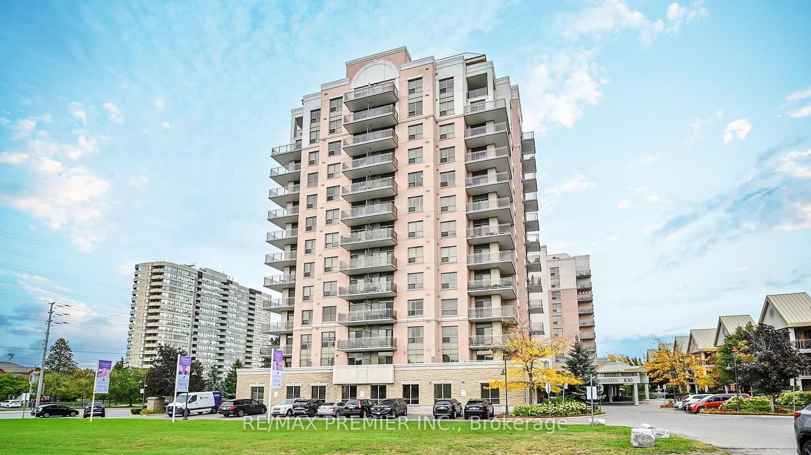 #204 - 810 Scollard Court