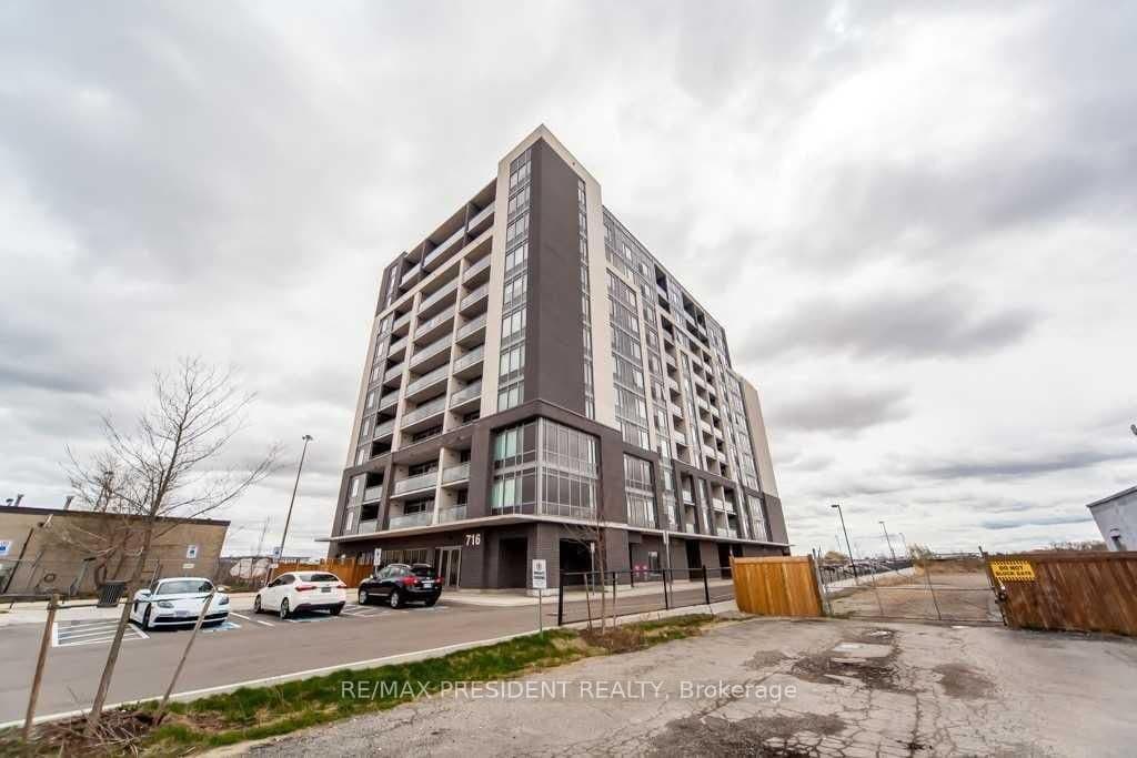 716 Main Street E, Unit 303