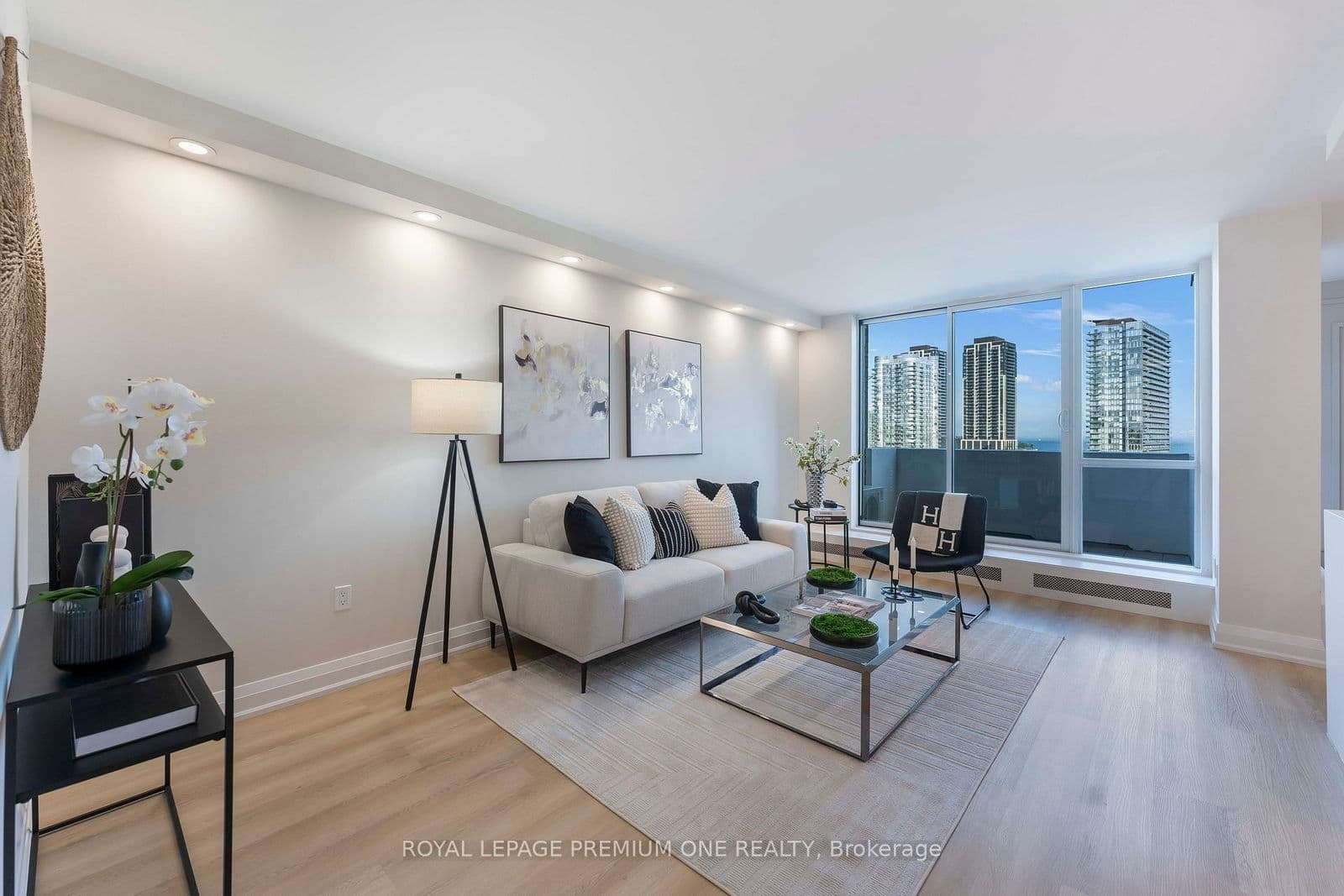 60 Southport Street, Unit 608