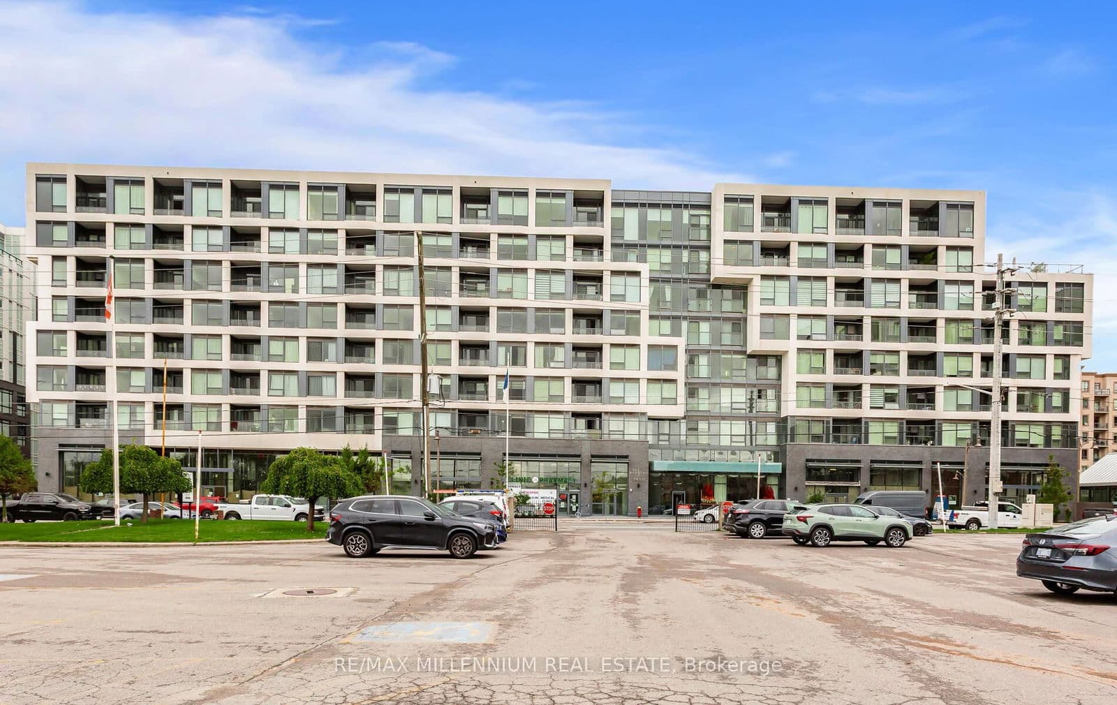 2450 Old Bronte Road, Unit 538