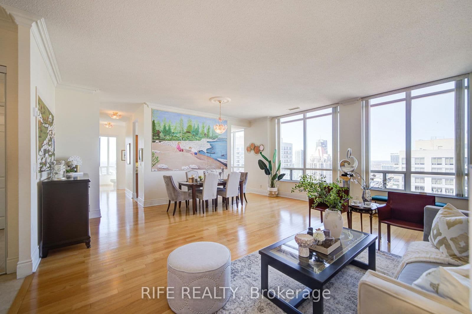 #GPH10 - 3880 Duke Of York Boulevard