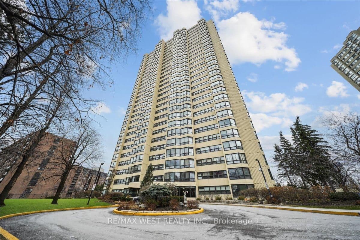 #2701 - 8 Lisa Street