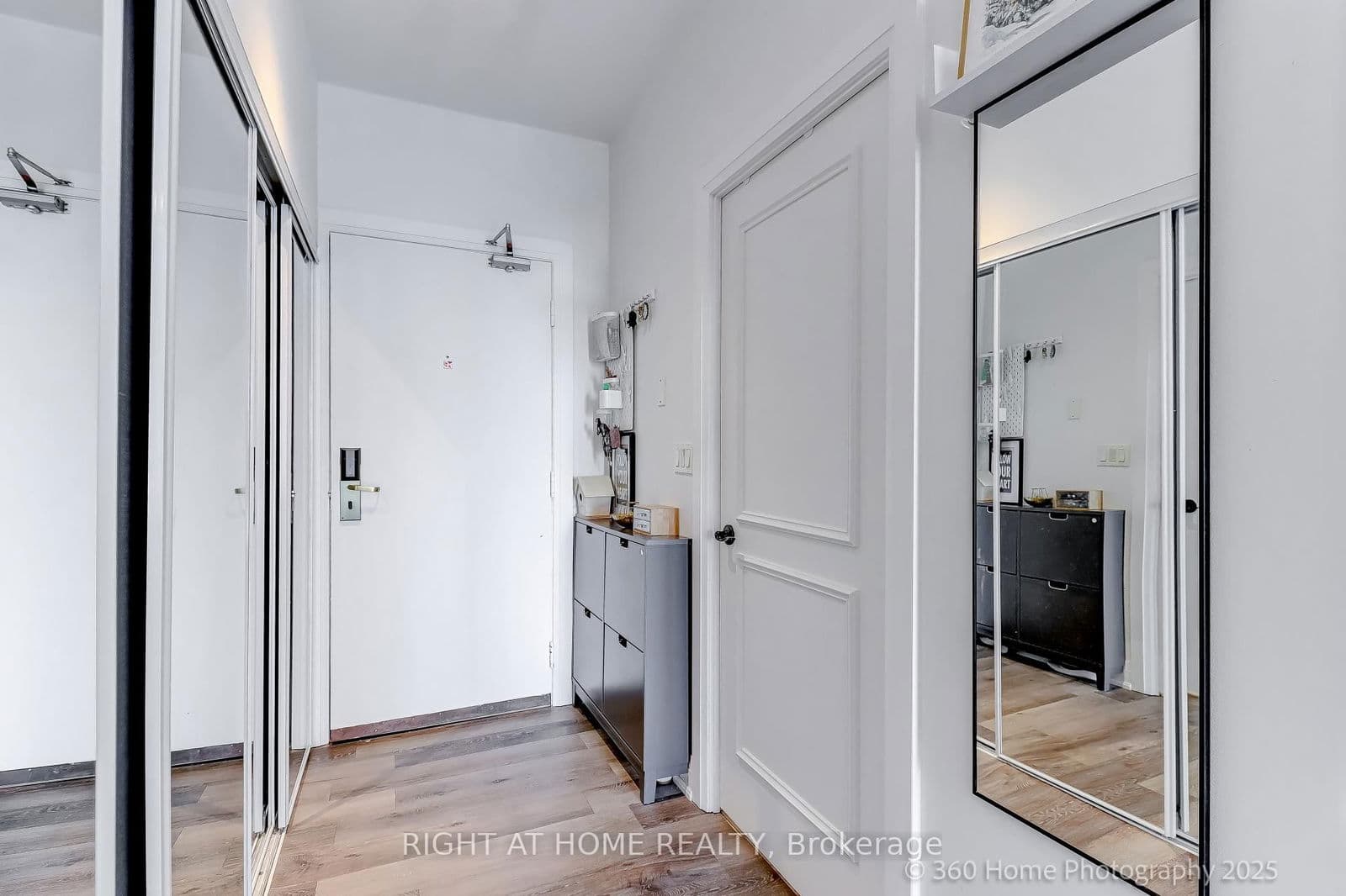 #203 - 2737 Keele Street