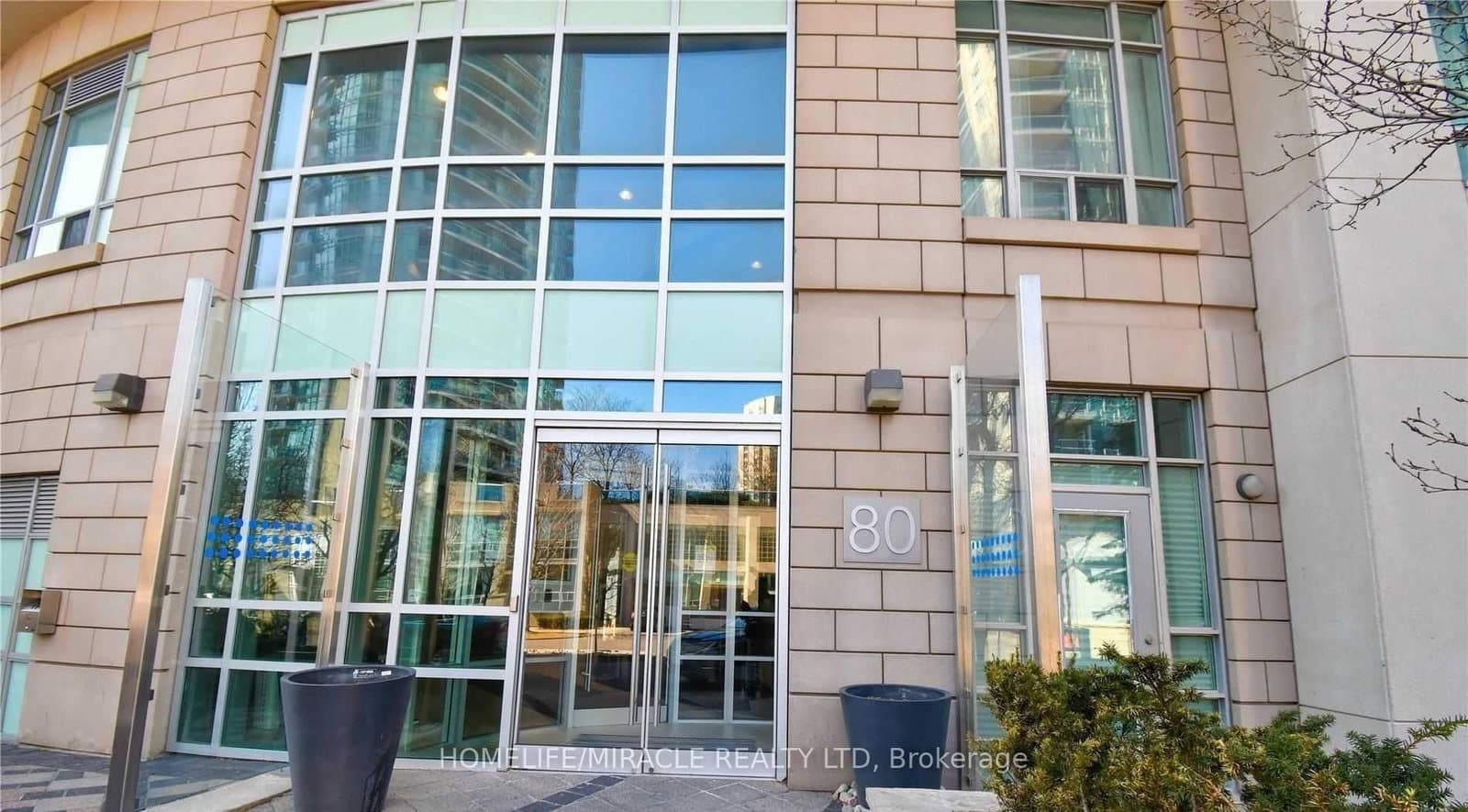 #801 - 80 Absolute Avenue