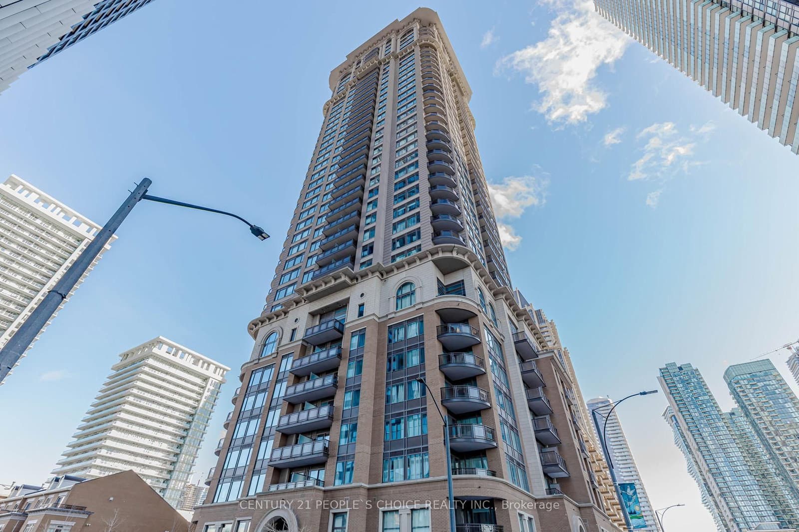 #2904 - 385 Prince Of Wales Drive