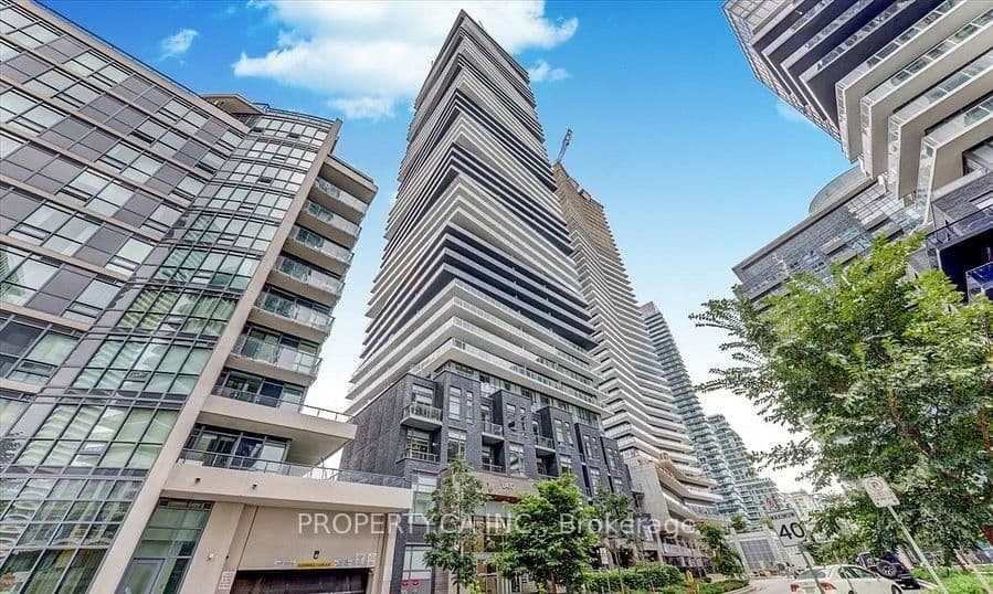 56 Annie Craig Drive, Unit 3208