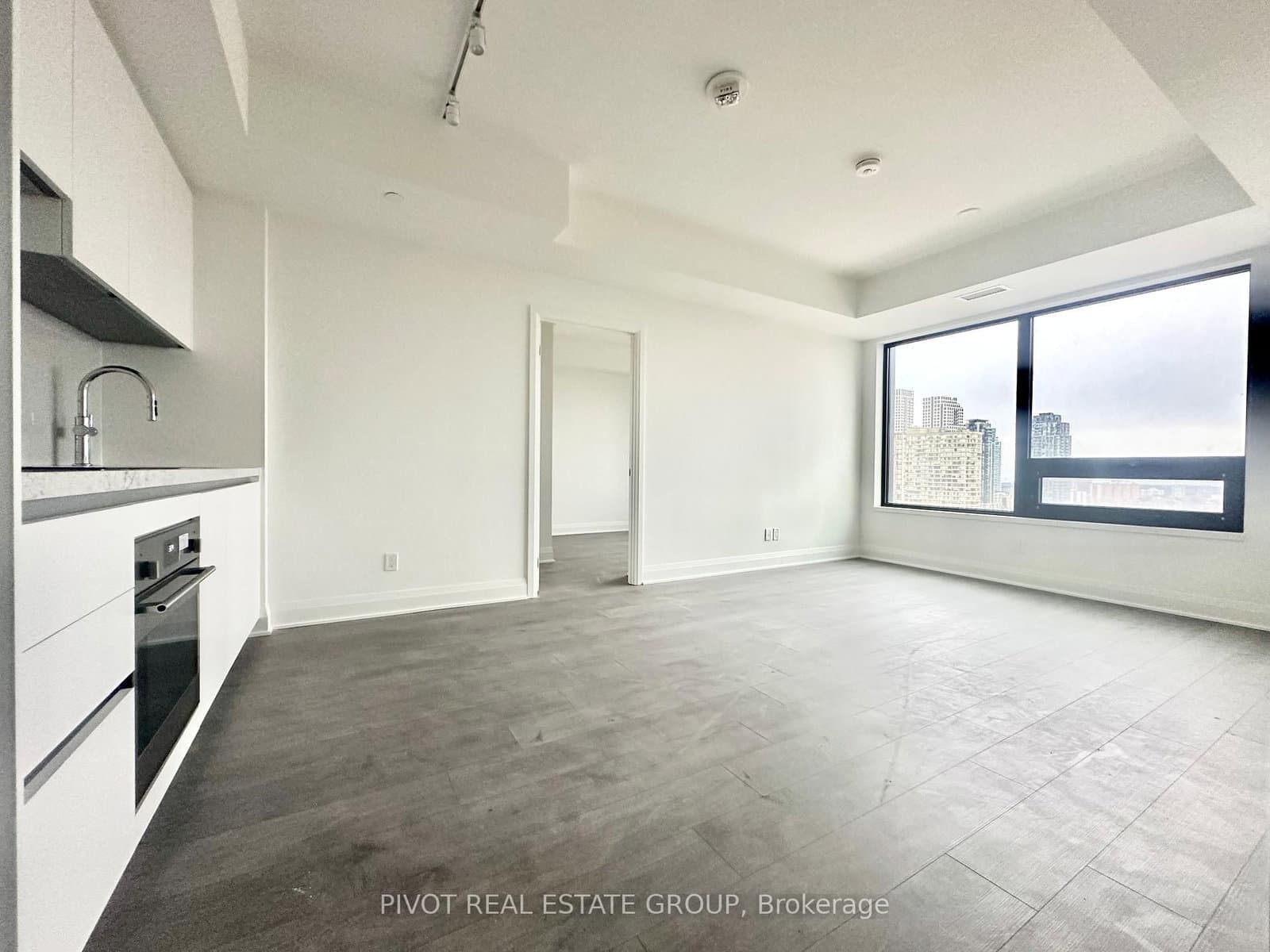 2 Erskine Road, Unit 1003