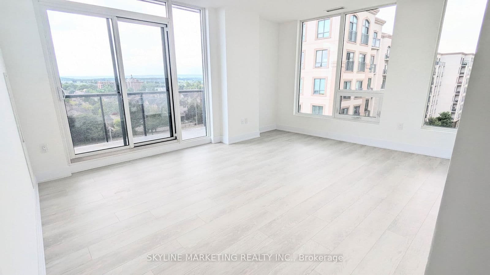 #244 - 2450 Old Bronte Road