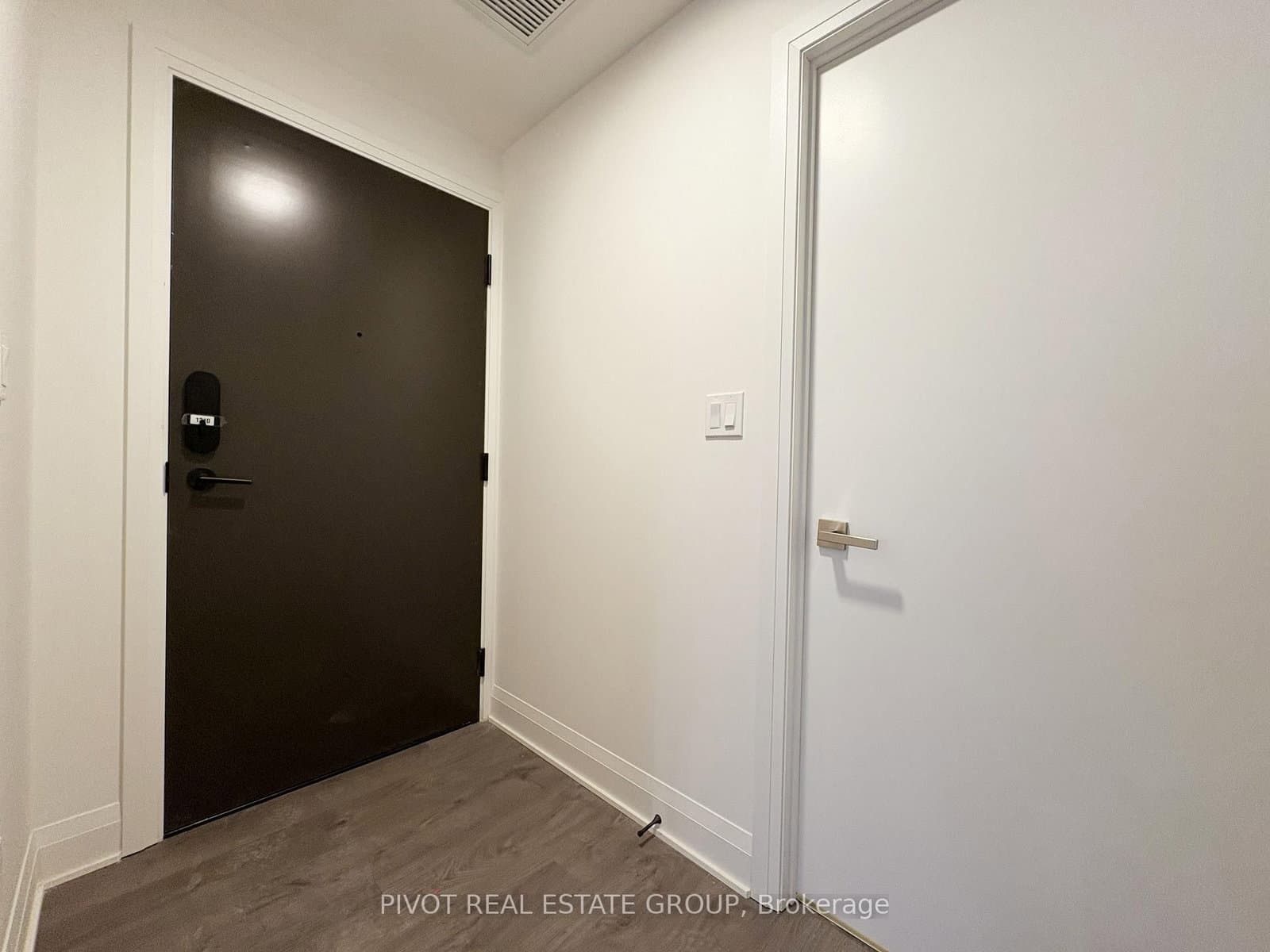 2 Erskine Road, Unit 1710
