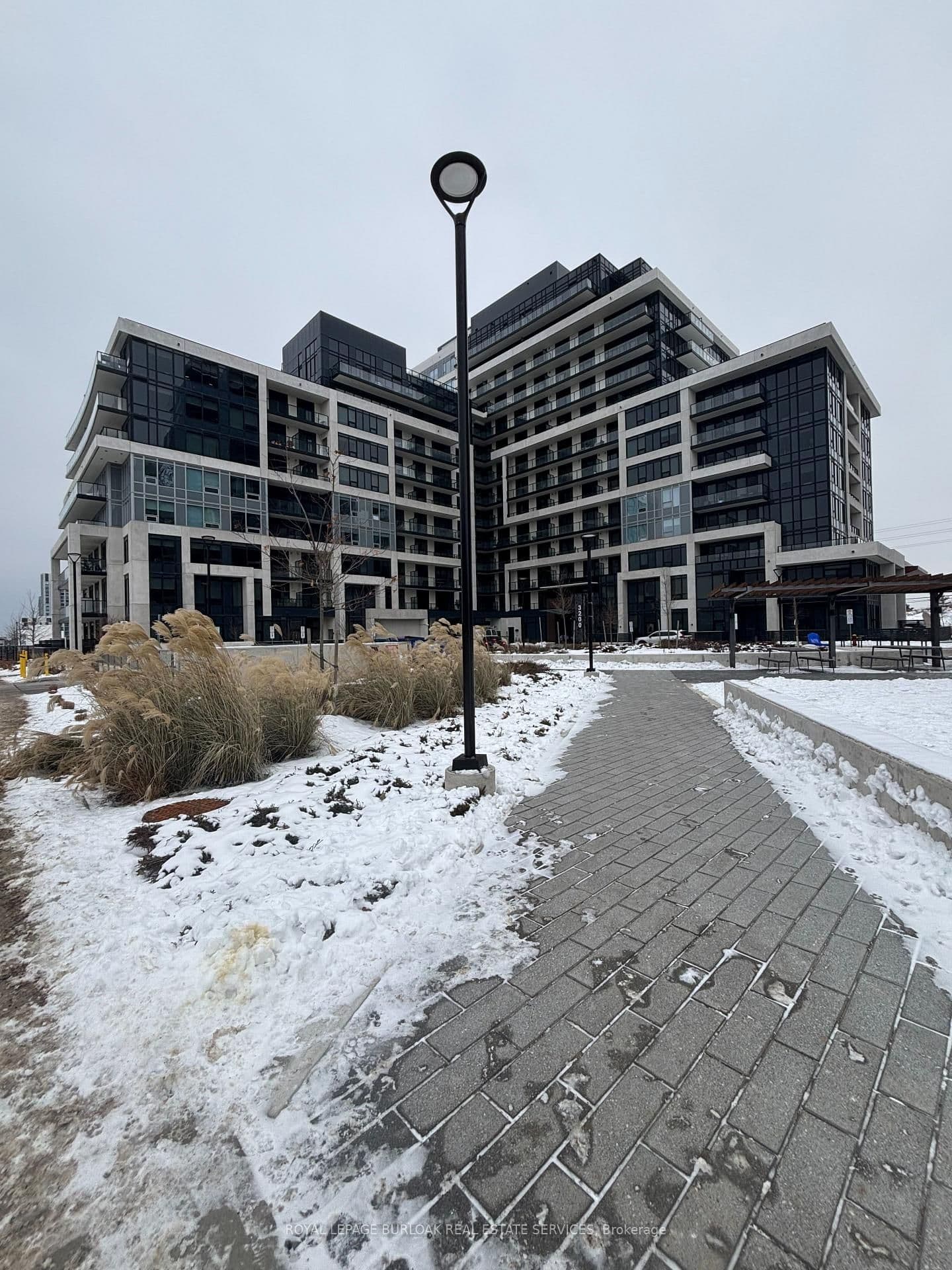 3200 William Coltson Avenue, Unit 426