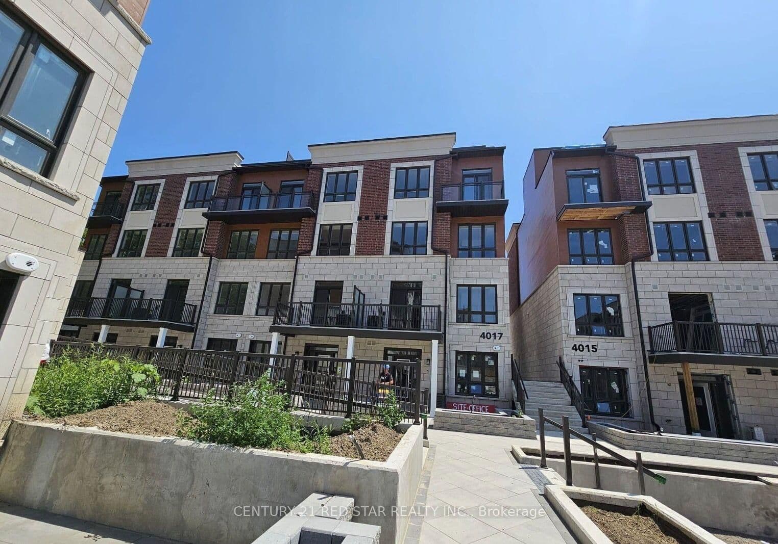 4017 Hickory Drive, Unit 11