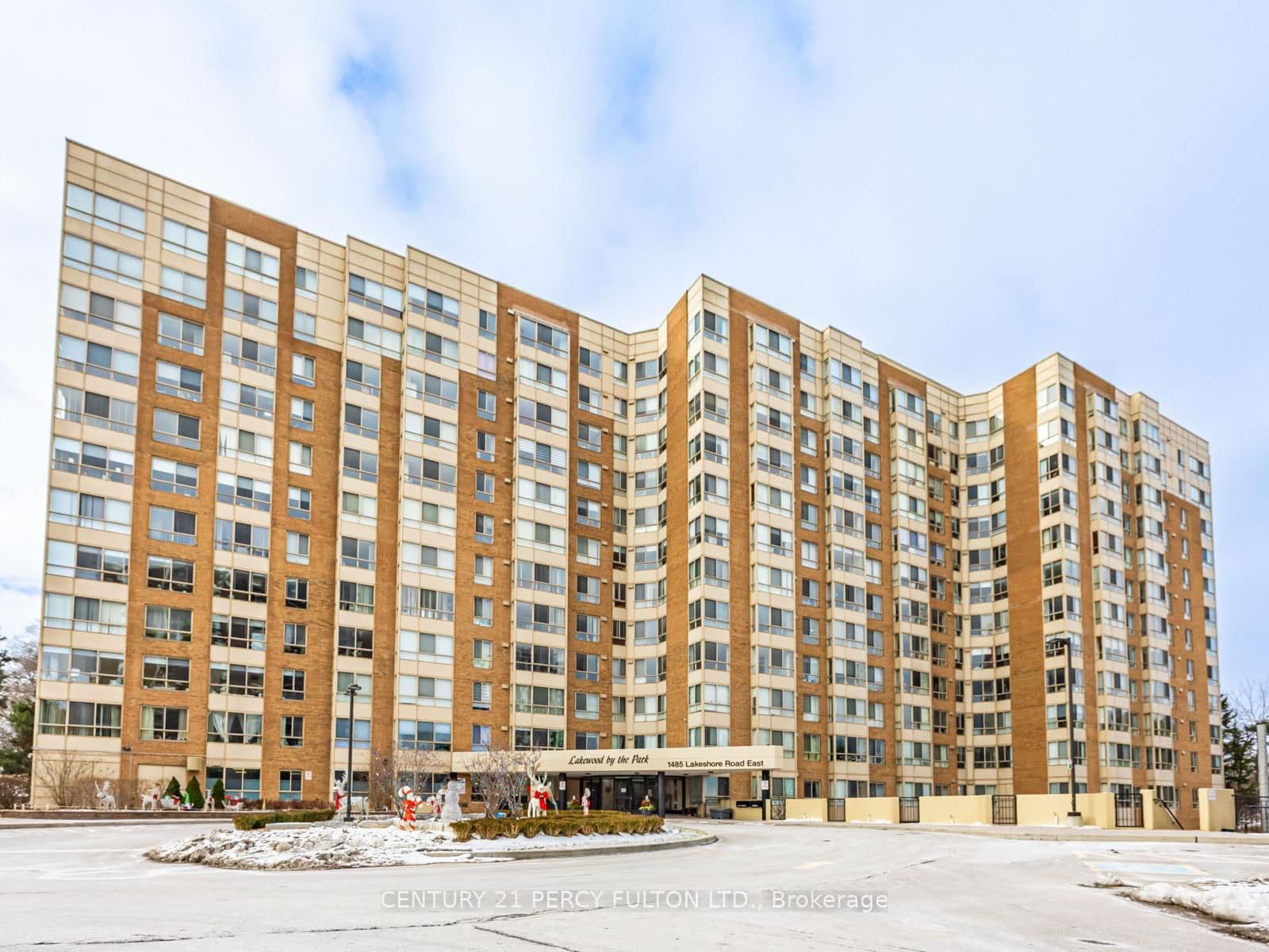 #909 - 1485 Lakeshore Road E