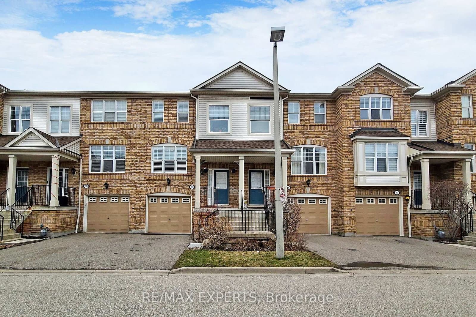 5980 Whitehorn Avenue, Unit 103