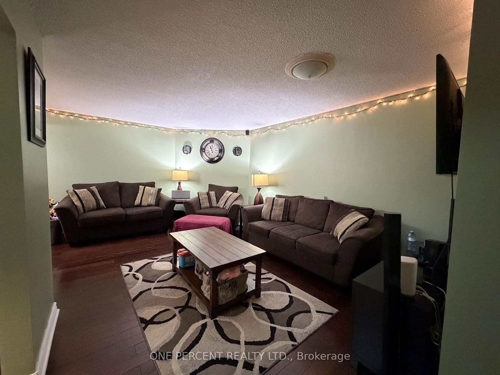 #1408 - 41 Markbrook Lane