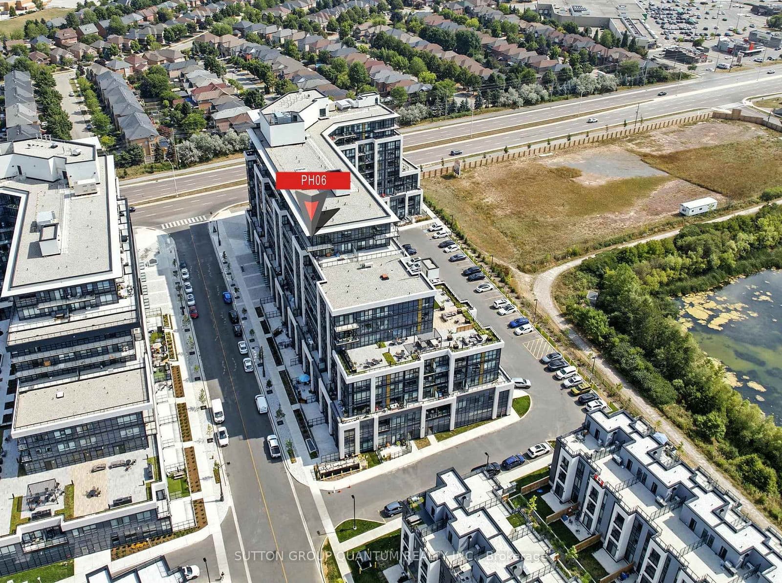 405 Dundas Street W, Unit PH06