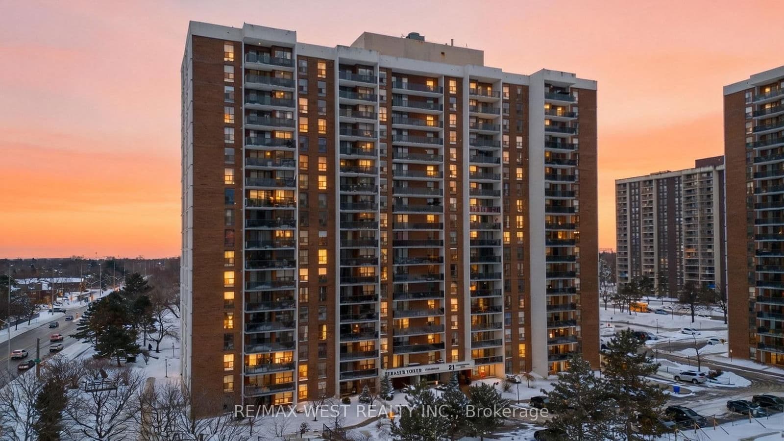 #407 - 21 Knightsbridge Road