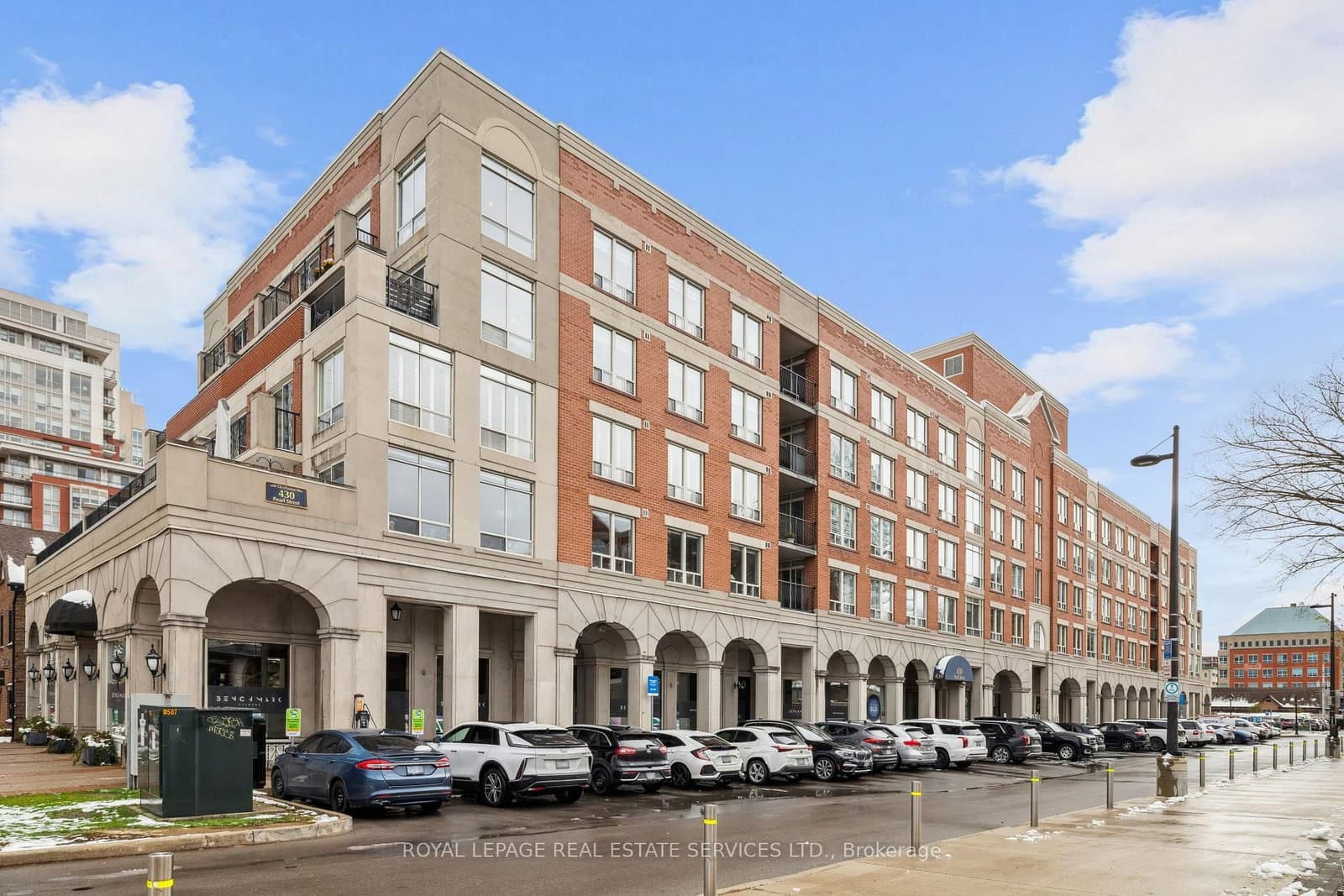 #412 - 430 Pearl Street