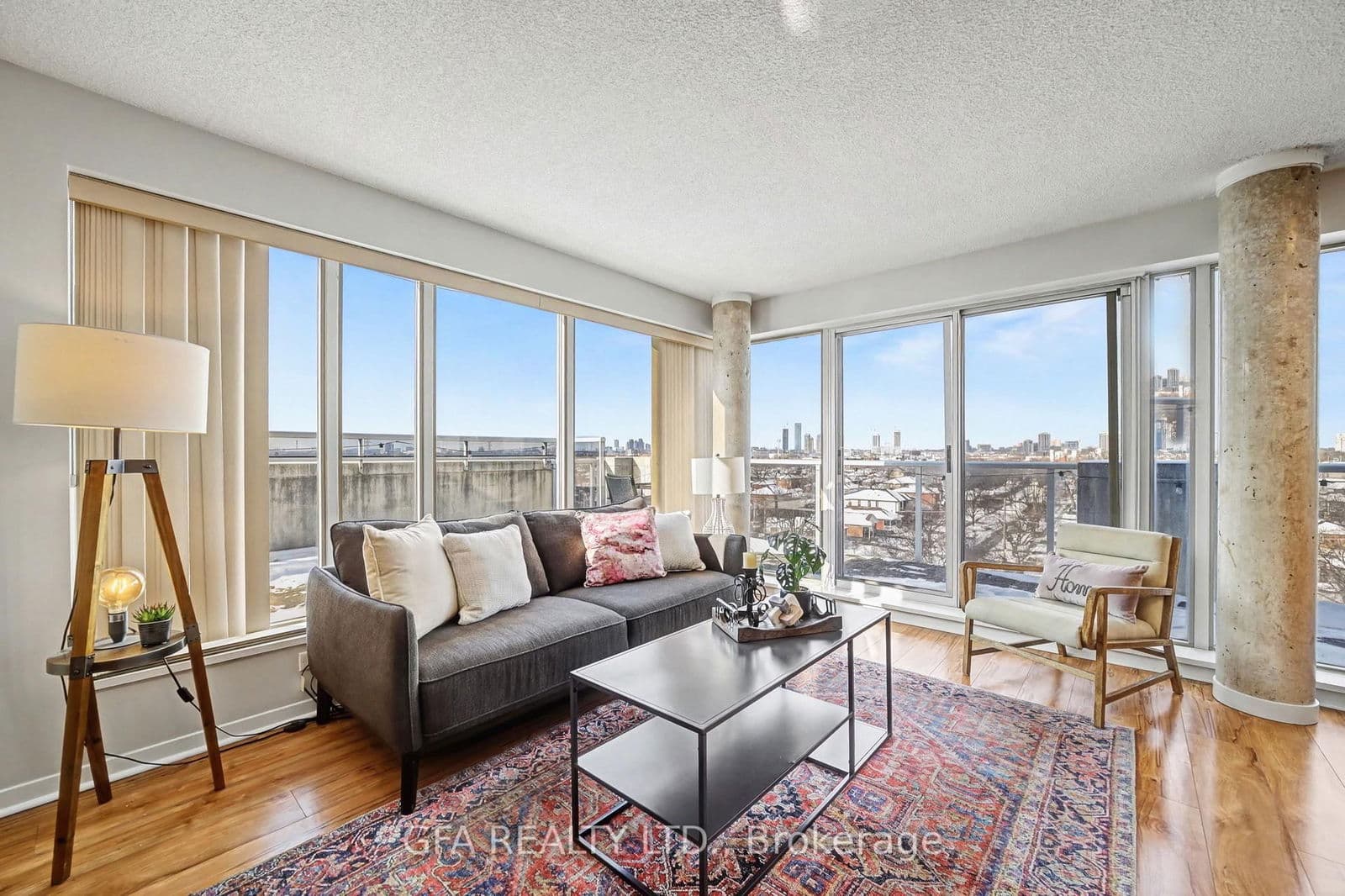 1040 The Queensway Street, Unit 720