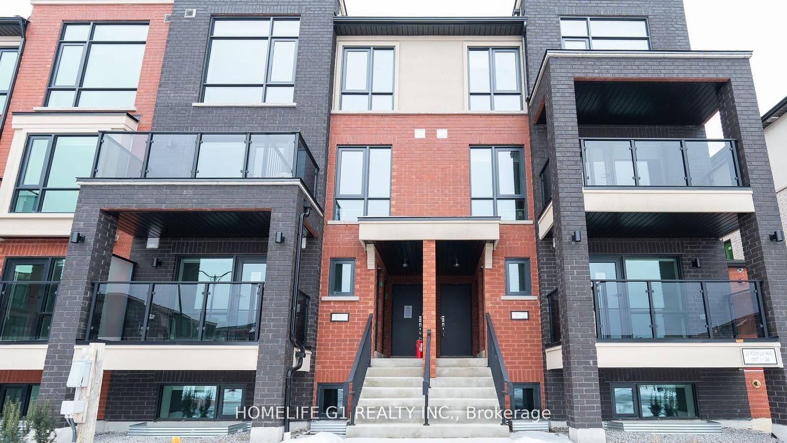 25 Romilly Avenue, Unit 16