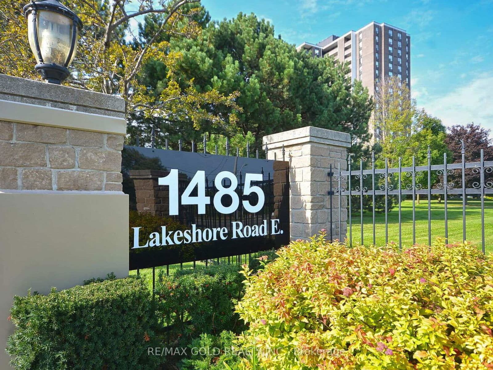 #416 - 1485 Lakeshore Road E