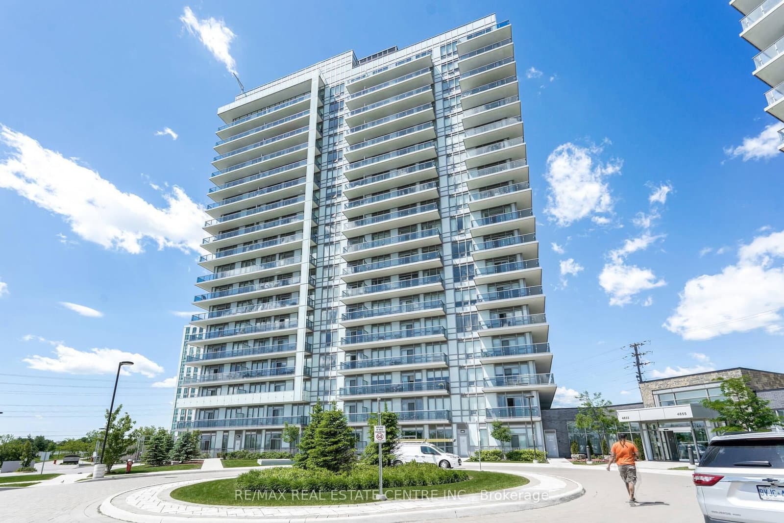 #802 - 4677 Glen Erin Drive