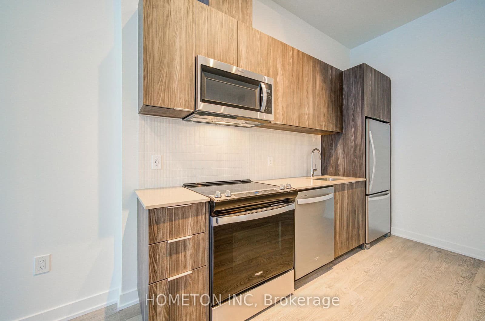 750 Whitlock Avenue, Unit 106