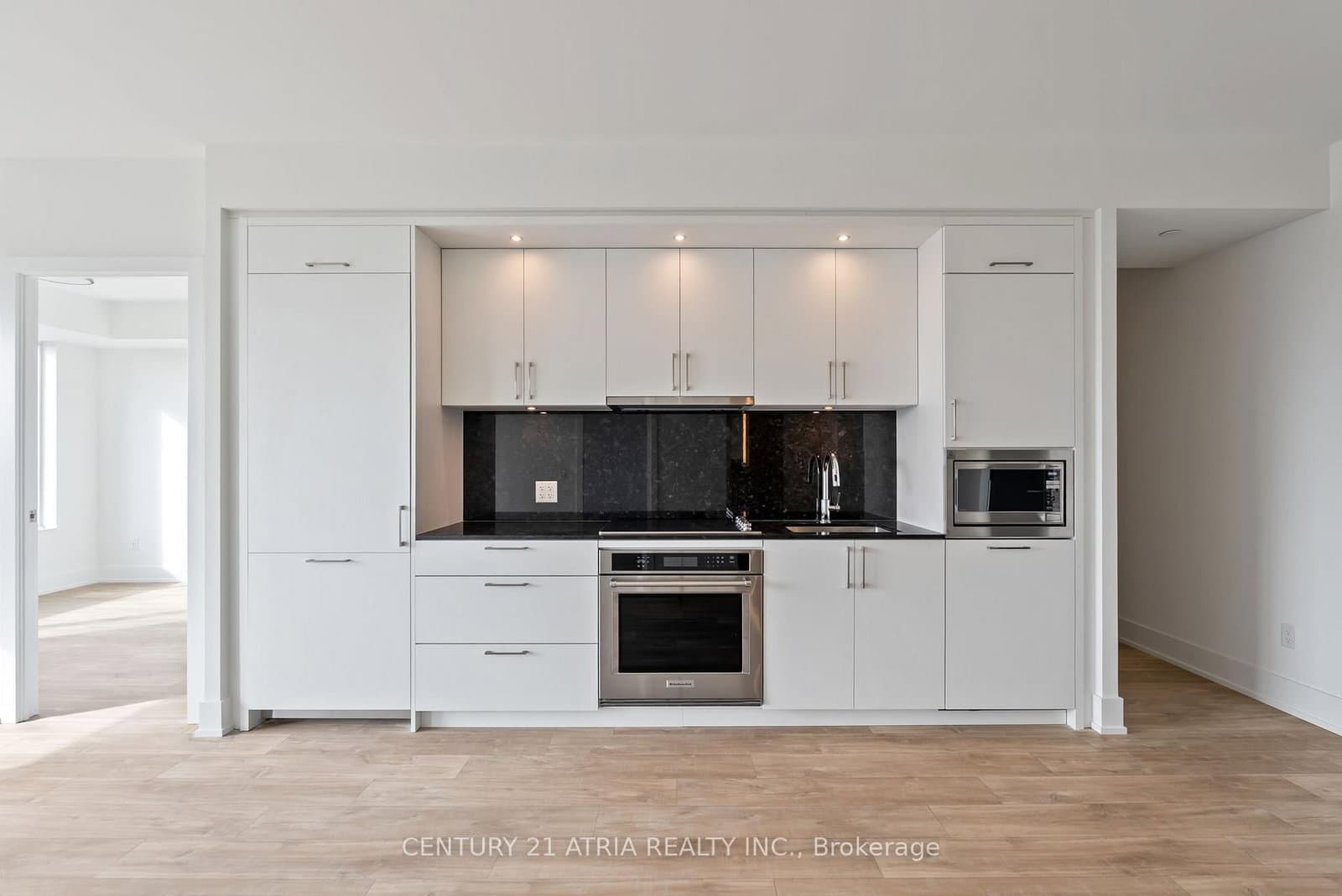 259 The Kingsway, Unit 408