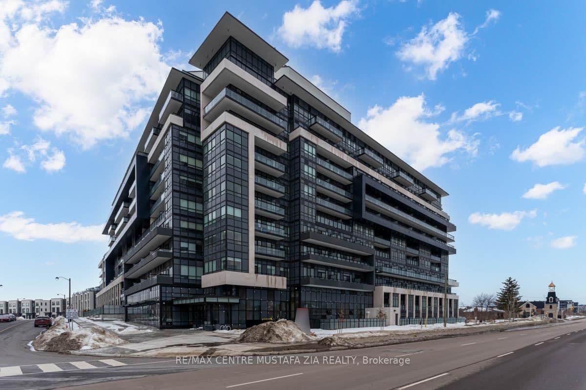 #217 - 395 Dundas Street W