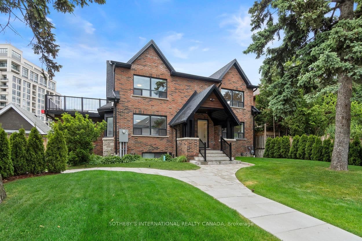 44 Larkin Avenue, Unit B